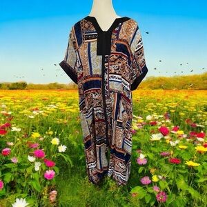 Black and Blue V-Neck Dolman Sleeve Resort Midi Dress